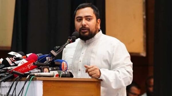 কৃত্রিম সংকট তৈরি করছে বিএনপি: নাহিদ ইসলাম