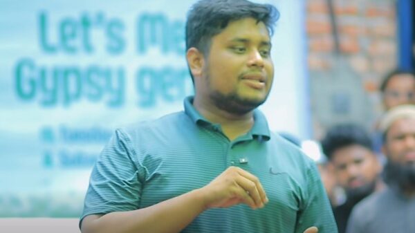 নিজের প্রথম মাসের বেতন যা করলেন হাসনাত আব্দুল্লাহ